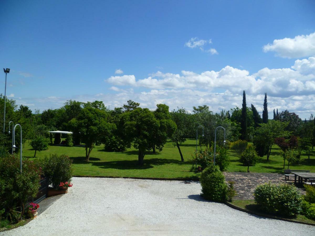 Villa Martina Fano Ngoại thất bức ảnh